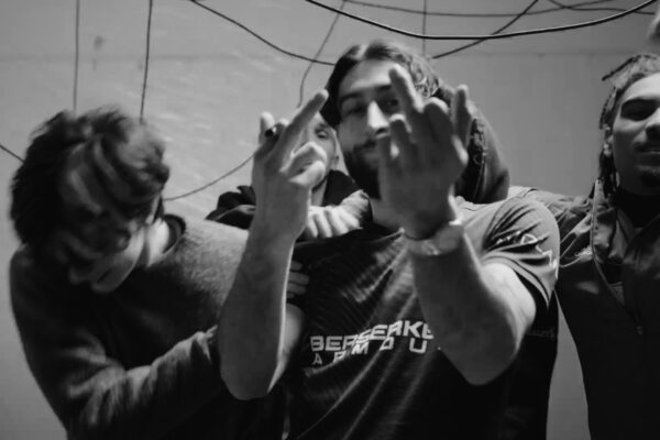 Still 2025-10-21 131639_1.53.1